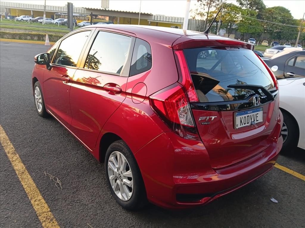 FIT 1.5 LX 16V FLEX 4P AUTOMÁTICO2