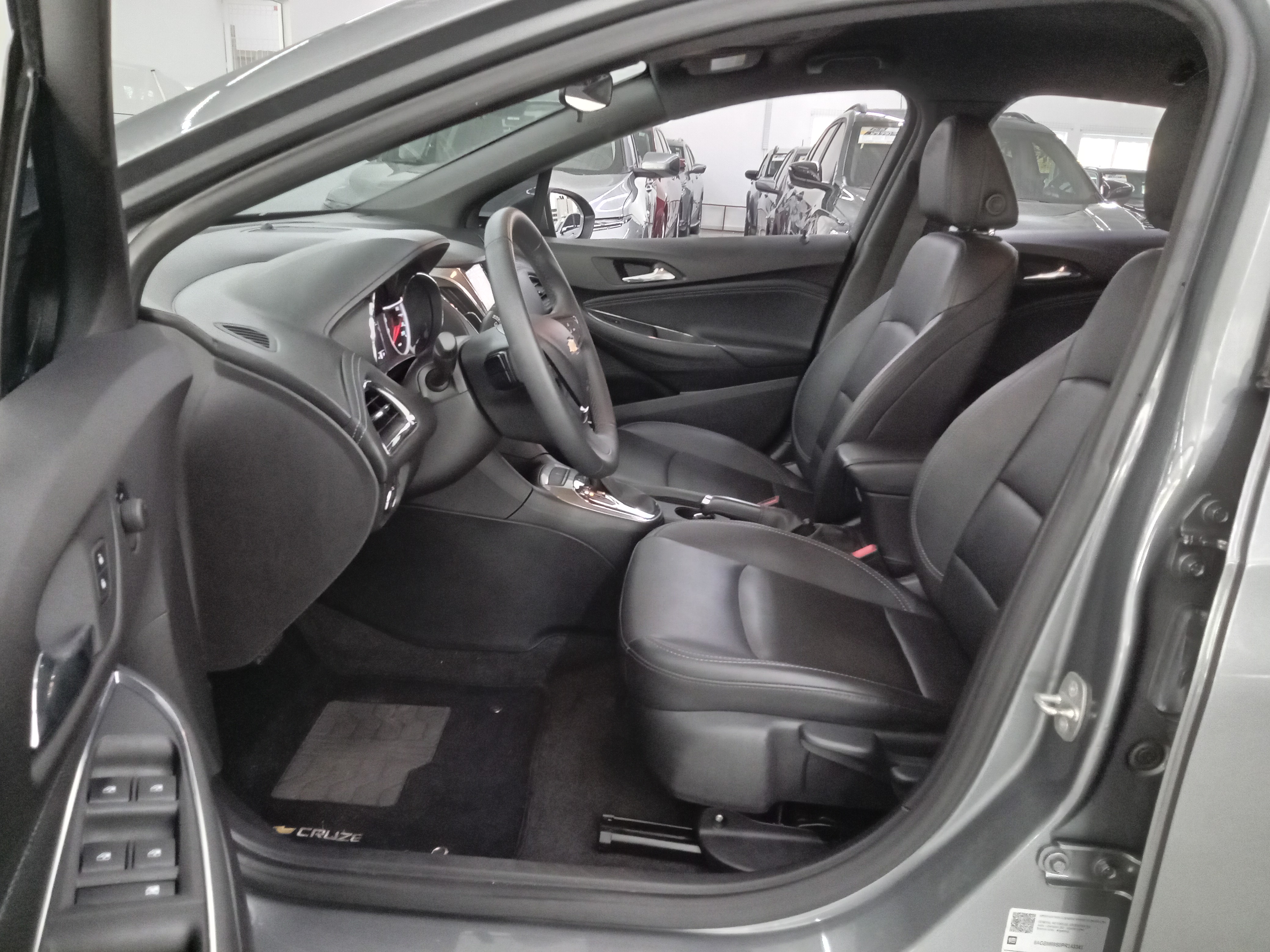 CRUZE 1.4 TURBO MIDNIGHT 16V FLEX 4P AUTOMÁTICO9