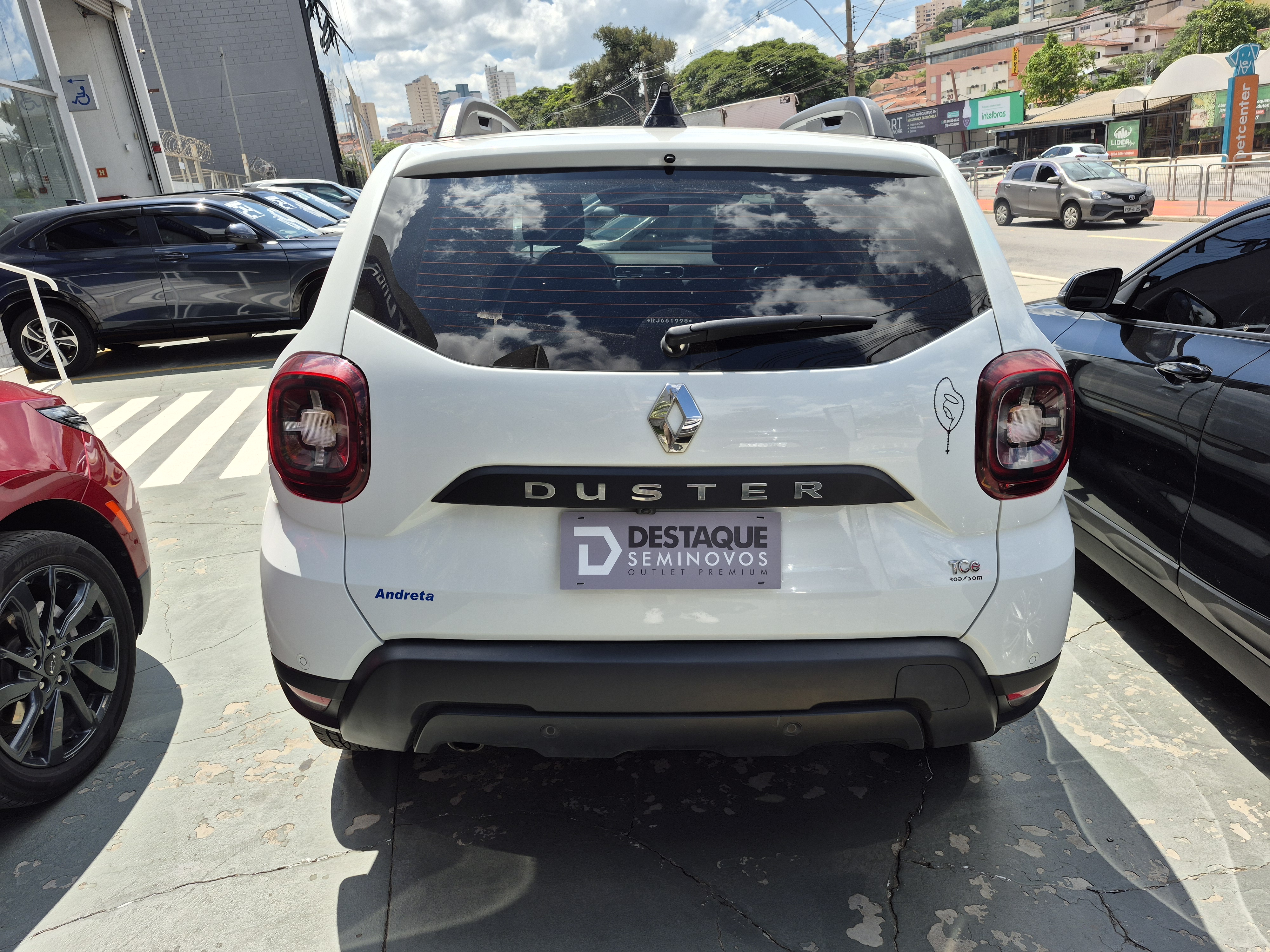 Foto ilustrativa do carro