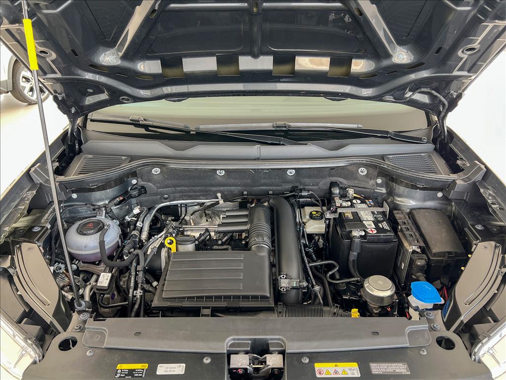 TAOS 1.4 250 TSI TOTAL FLEX COMFORTLINE AUTOMÁTICO