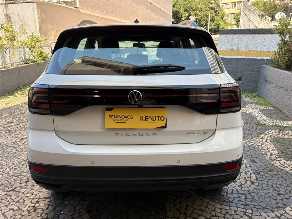 T-CROSS 1.0 200 TSI TOTAL FLEX AUTOMÁTICO5