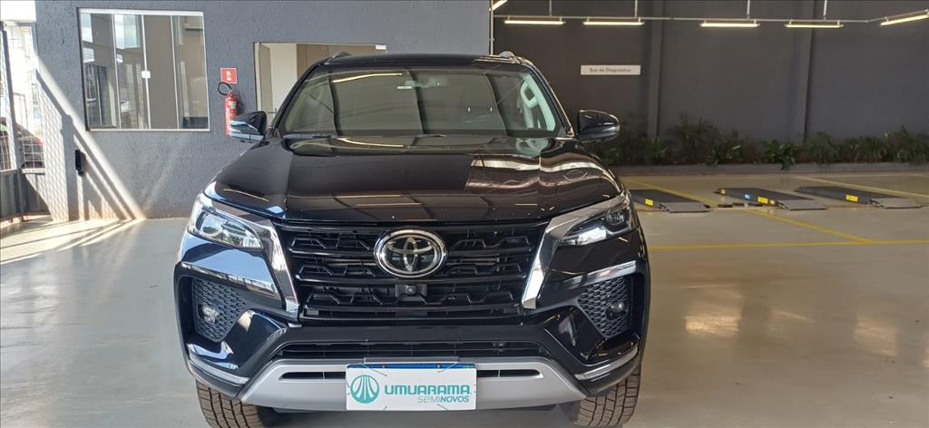 HILUX 2.8 D-4D TURBO DIESEL CD CONQUEST 4X4 AUTOMÁTICO