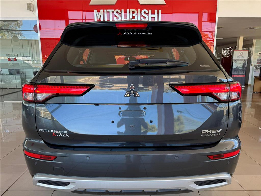 Mitsubishi-OUTLANDER-2.4 PHEV SIGNATURE S-AWC DHT