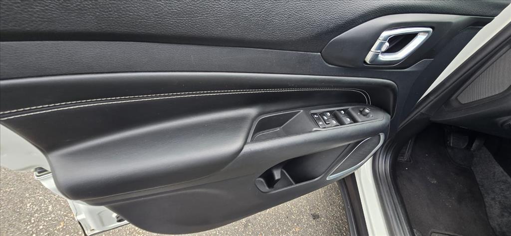 COMPASS 2.0 TD350 TURBO DIESEL LONGITUDE AT912