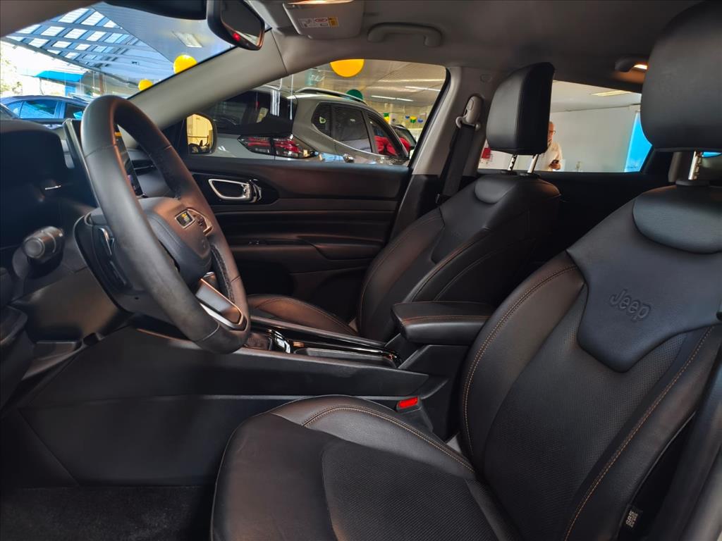 COMPASS 2.0 TD350 TURBO DIESEL LIMITED AT98