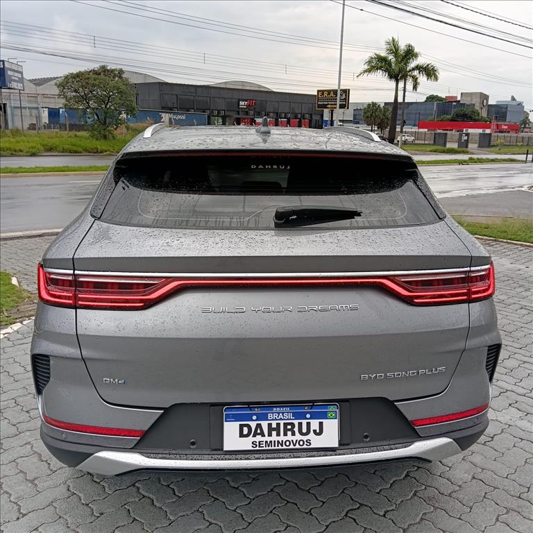 SONG PLUS 1.5 DM-I HÍBRIDO AUTOMÁTICO9