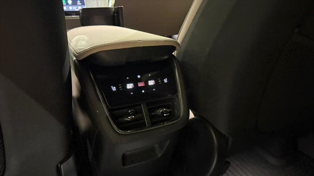 EX90 P8 RECHARGE TWIN ELECTRIC PERFORMANCE ULTRA AWD7