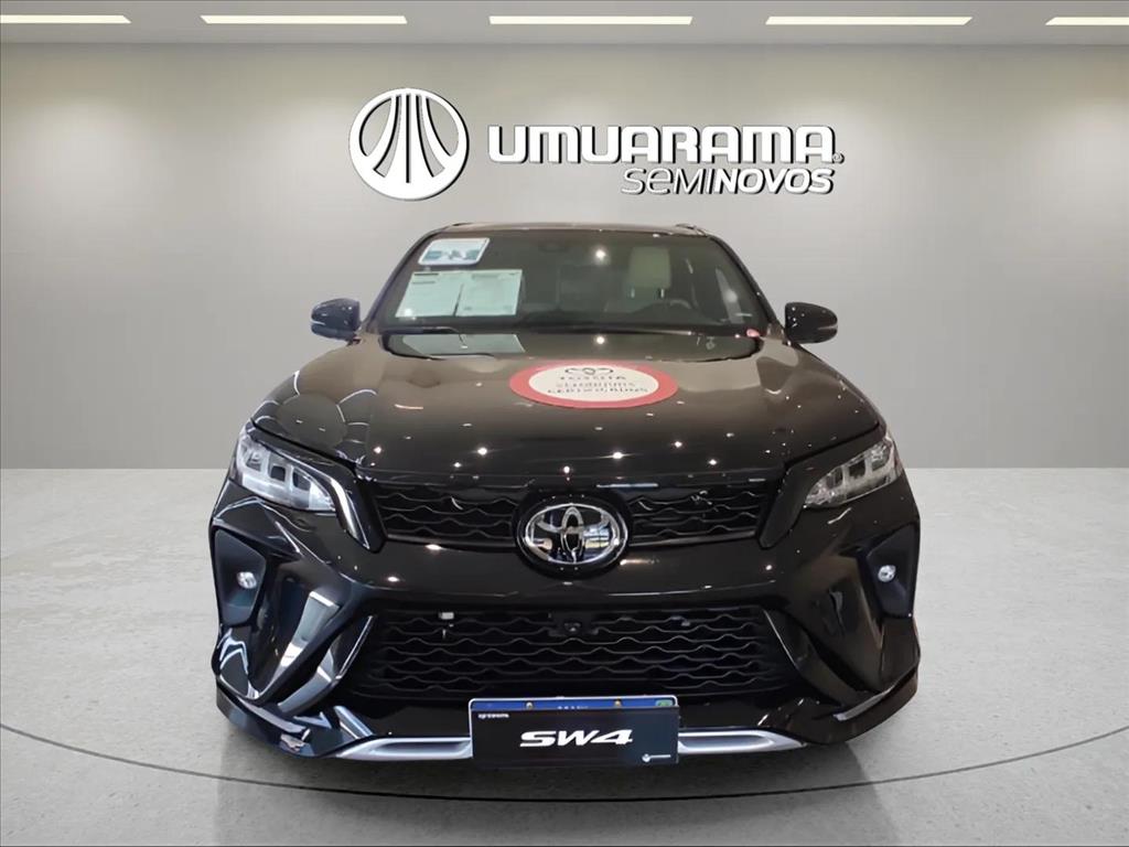 HILUX SW4 2.8 D-4D TURBO DIESEL DIAMOND 7L 4X4 AUTOMÁTICO