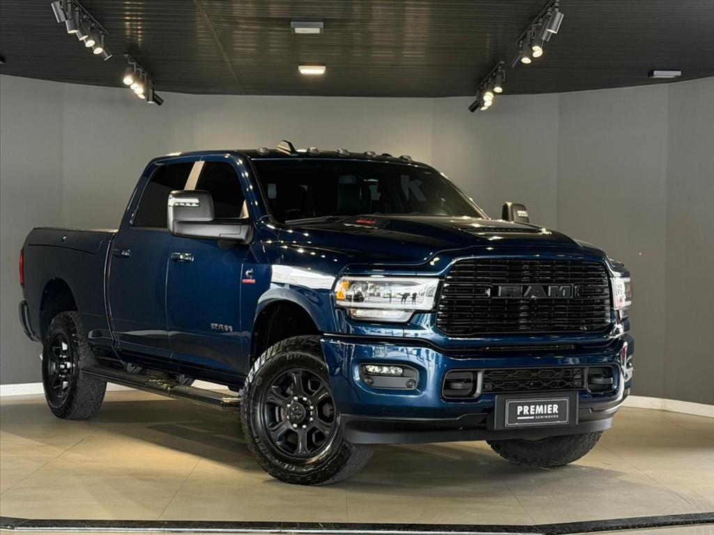 2500 6.7 I6 TURBO DIESEL LARAMIE NIGHT EDITION CD 4X4 AUTOMÁTICO