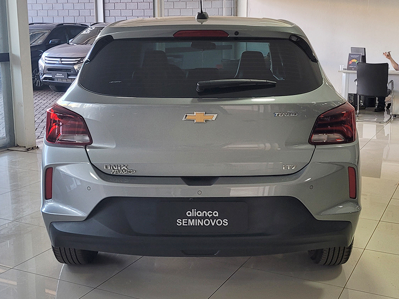 ONIX 1.0 TURBO FLEX LTZ AUTOMÁTICO