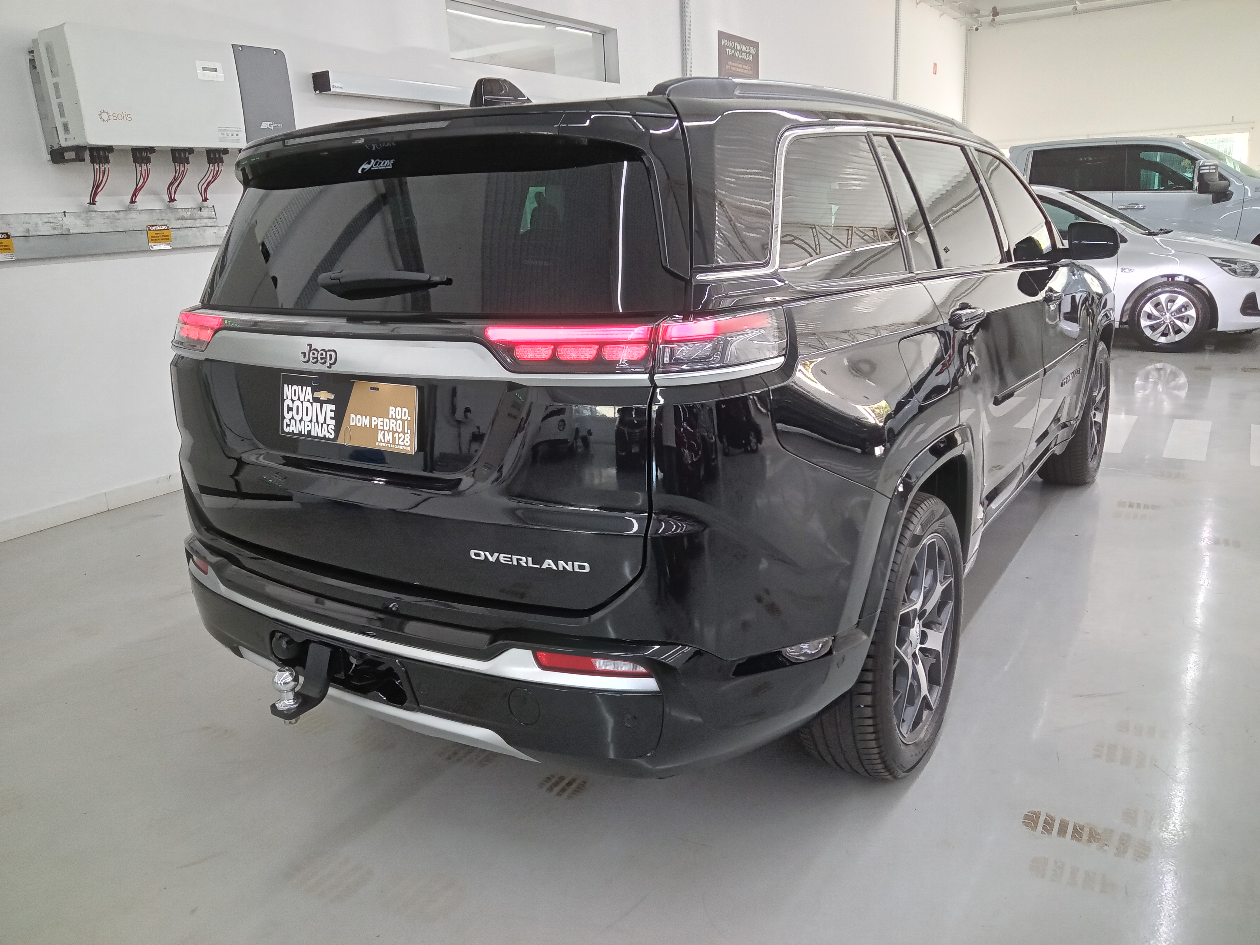 COMMANDER 1.3 T270 TURBO FLEX OVERLAND AT62