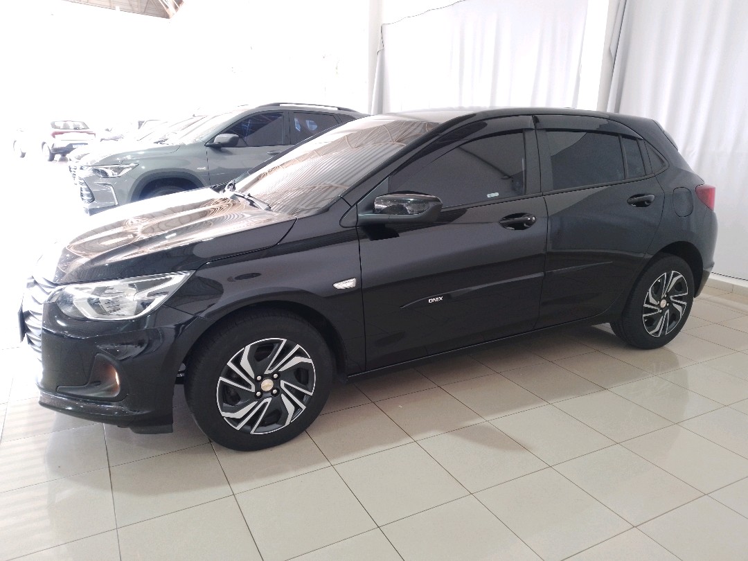 Chevrolet Onix 1.0 Flex LT Manual - foto 5