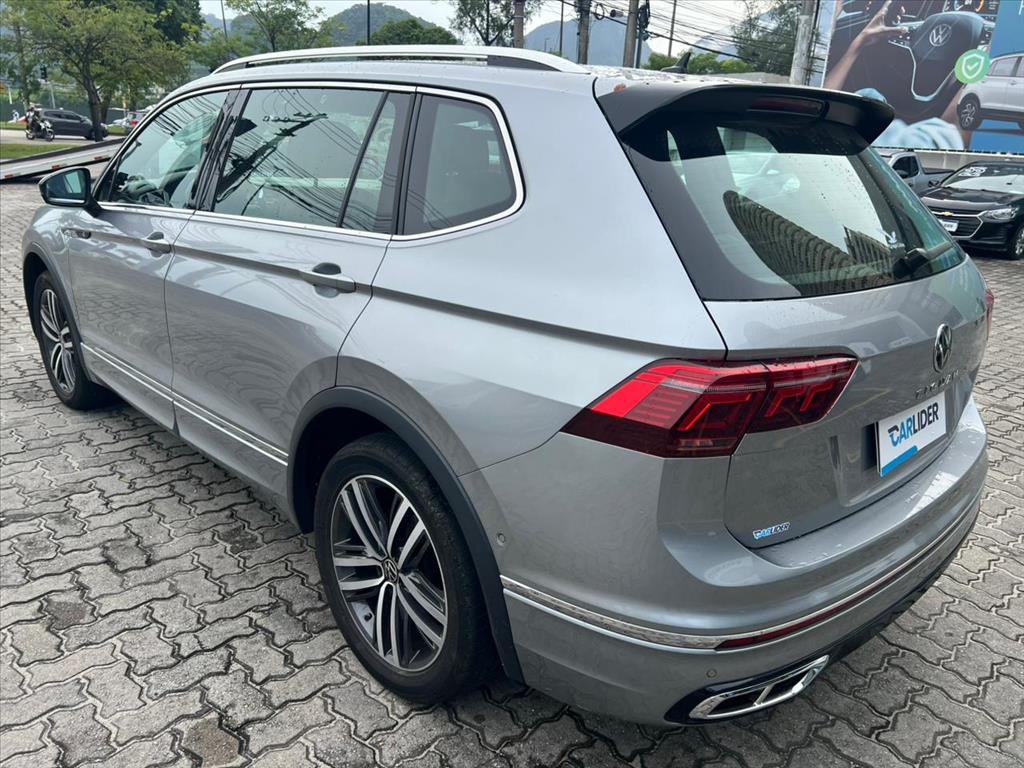 TIGUAN 2.0 300 TSI GASOLINA ALLSPACE R-LINE AUTOMÁTICO4