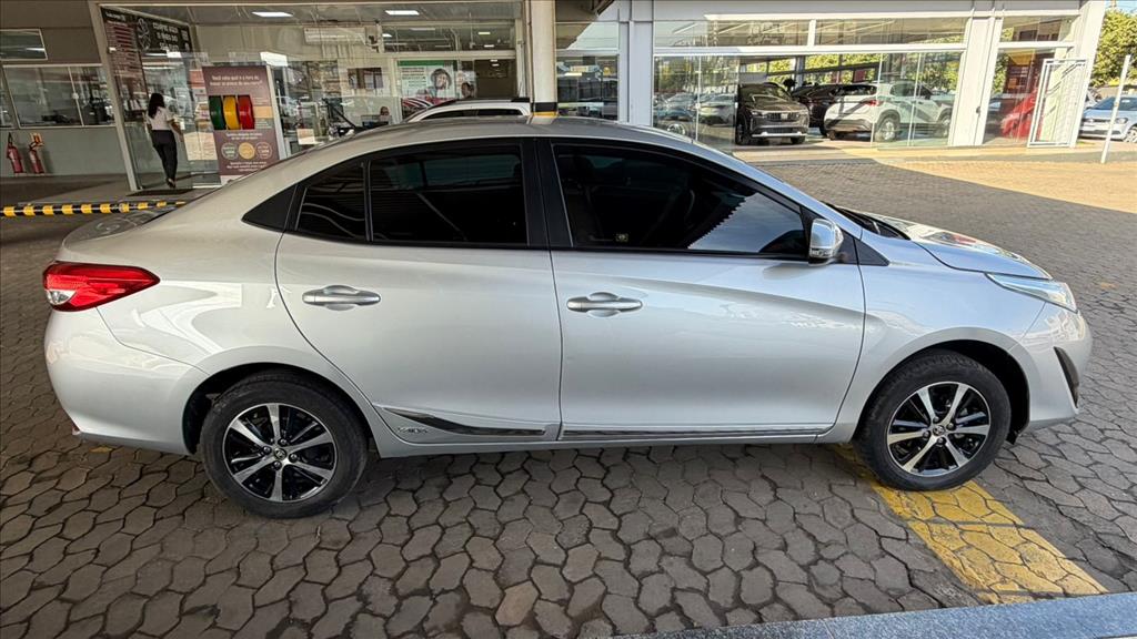 YARIS 1.5 16V FLEX XS MULTIDRIVE6
