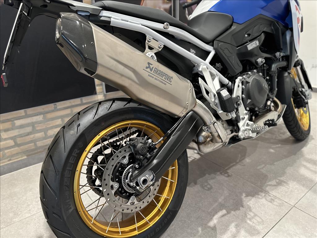 BMW Motorrad-F-900 GS TROPHY