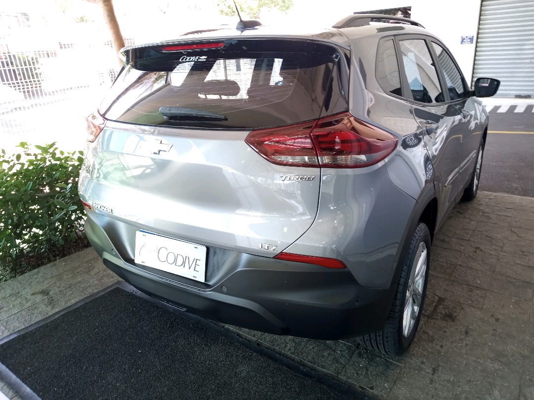 TRACKER 1.0 TURBO FLEX LTZ AUTOMÁTICO4