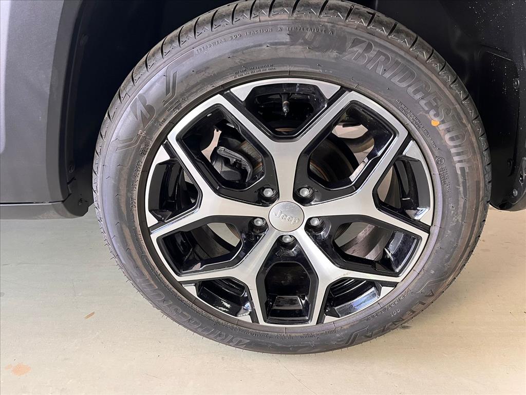 RENEGADE 1.3 T270 TURBO FLEX SAHARA AT65