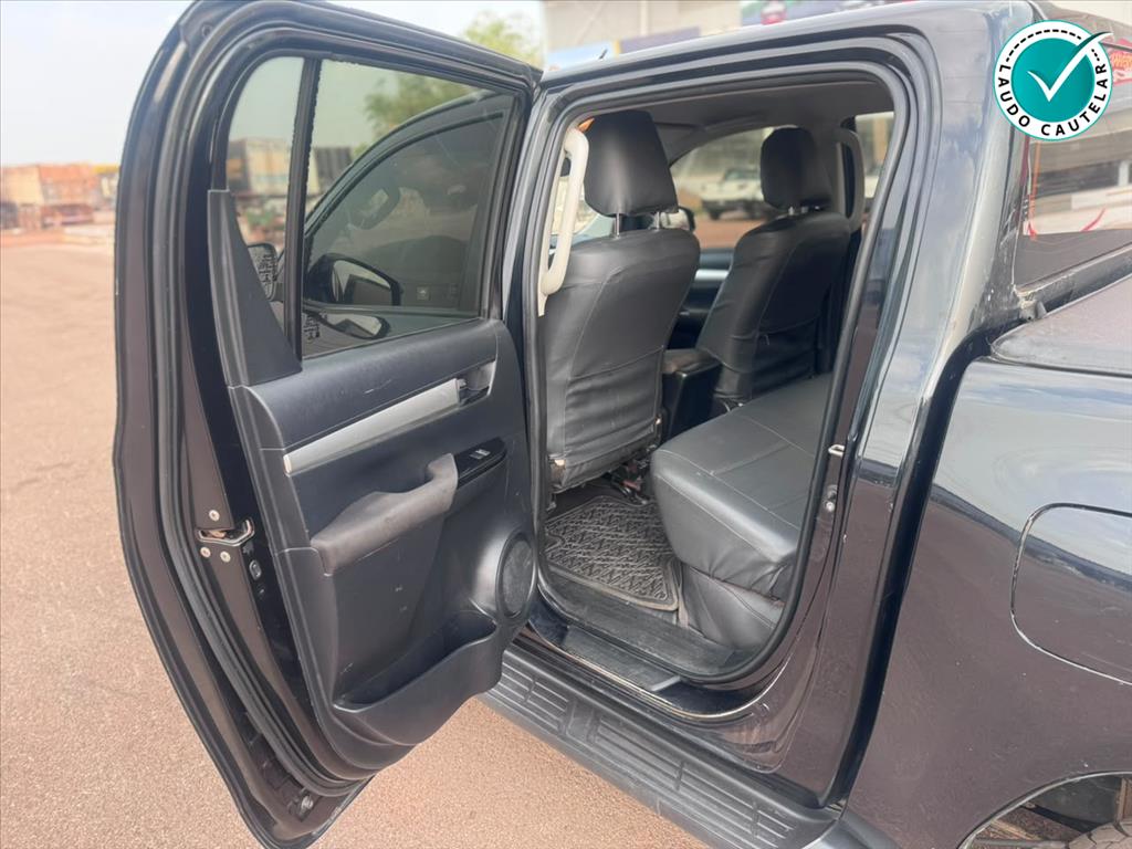 HILUX 2.8 SR 4X4 CD 16V DIESEL 4P AUTOMÁTICO12
