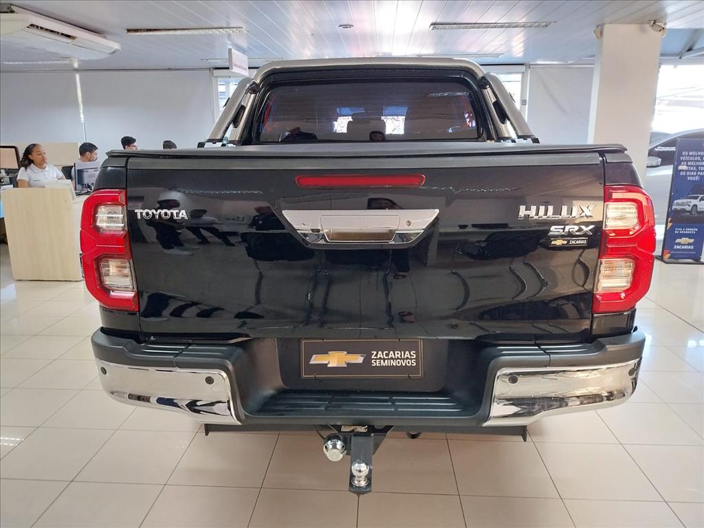HILUX 2.8 D-4D TURBO DIESEL CD SRX 4X4 AUTOMÁTICO