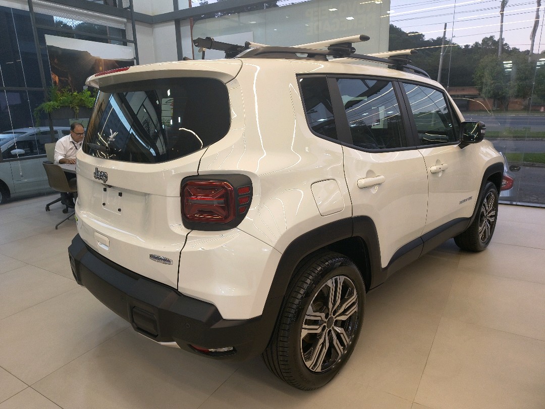 RENEGADE 1.3 T270 TURBO FLEX ALTITUDE AT62