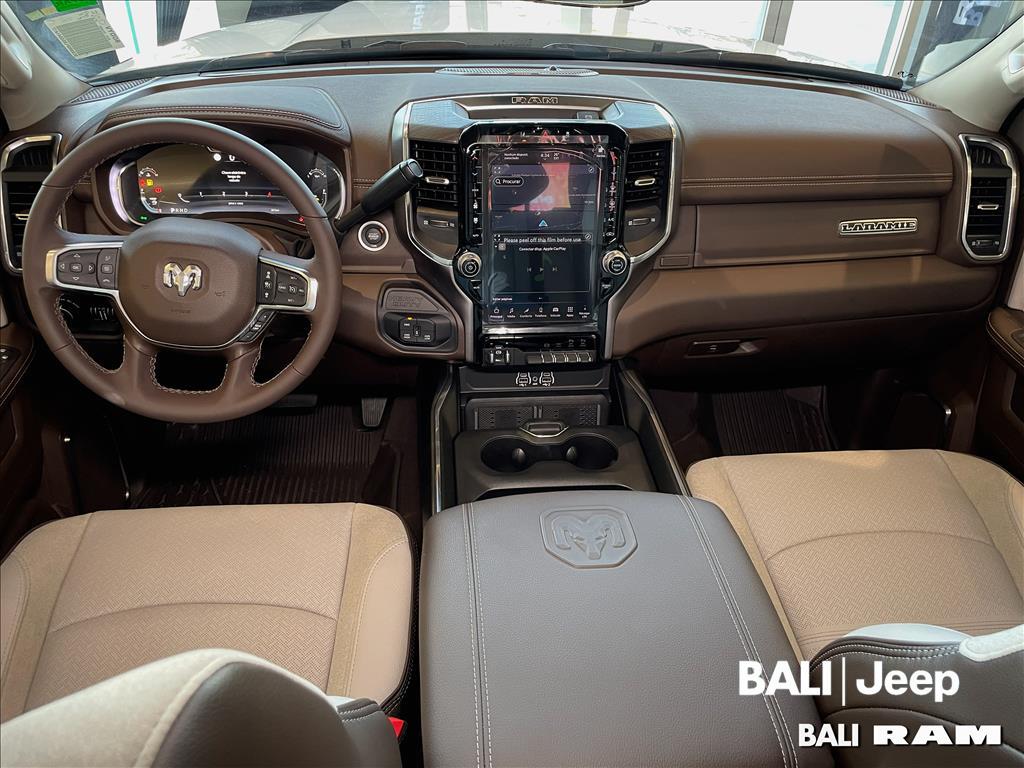 2500 6.7 I6 TURBO DIESEL LARAMIE CD 4X4 AUTOMÁTICO7