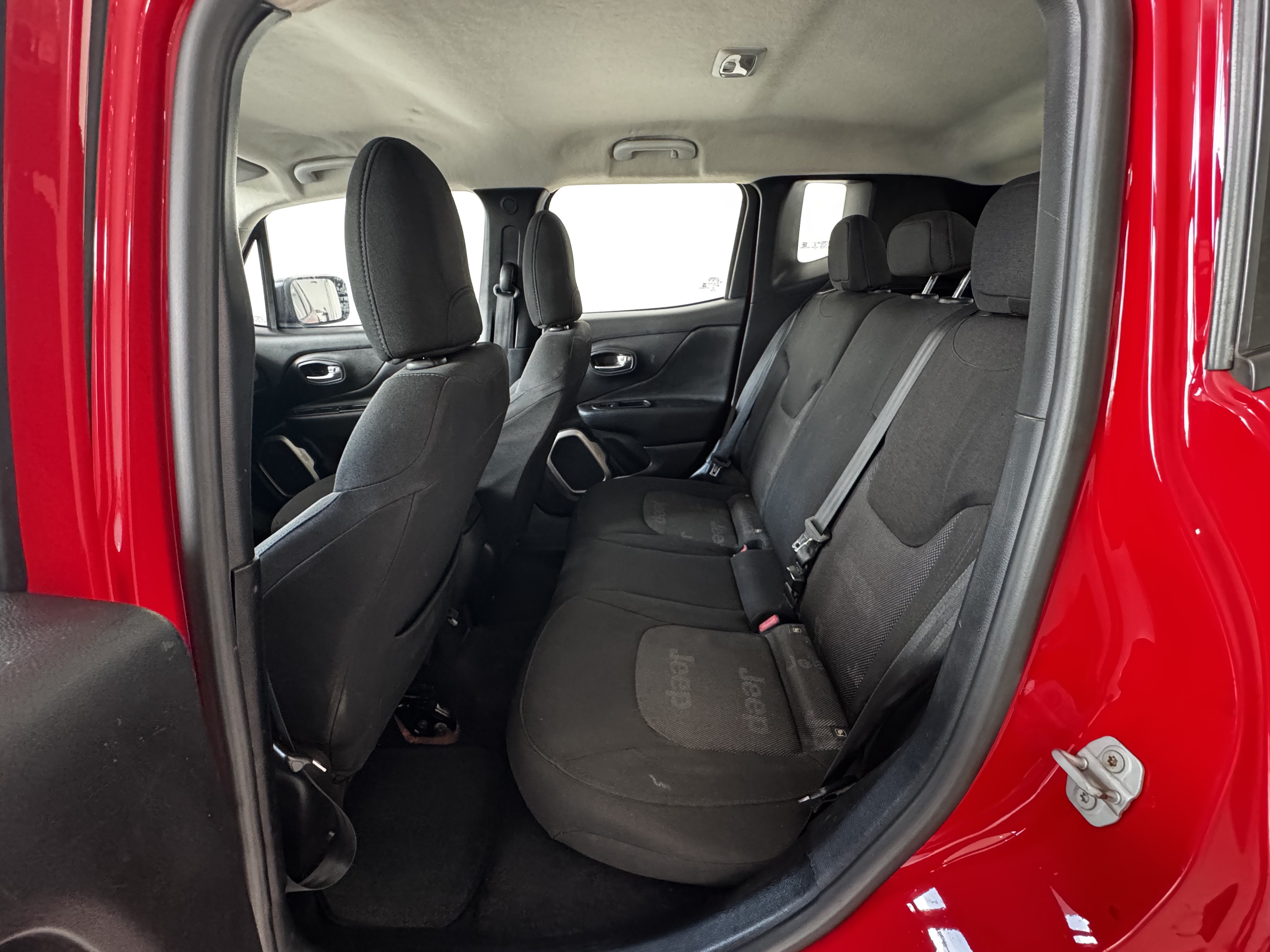 RENEGADE 1.8 16V FLEX SPORT 4P AUTOMÁTICO5