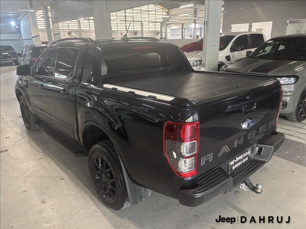 RANGER 2.2 BLACK 4X2 CD 16V DIESEL 4P AUTOMÁTICO5