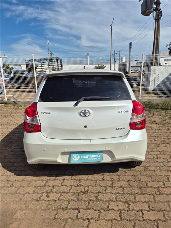 ETIOS 1.5 XS 16V FLEX 4P MANUAL2