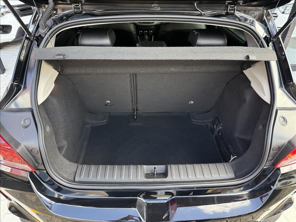 Chevrolet Onix - 1.0 TURBO FLEX PREMIER AUTOMÁTICO