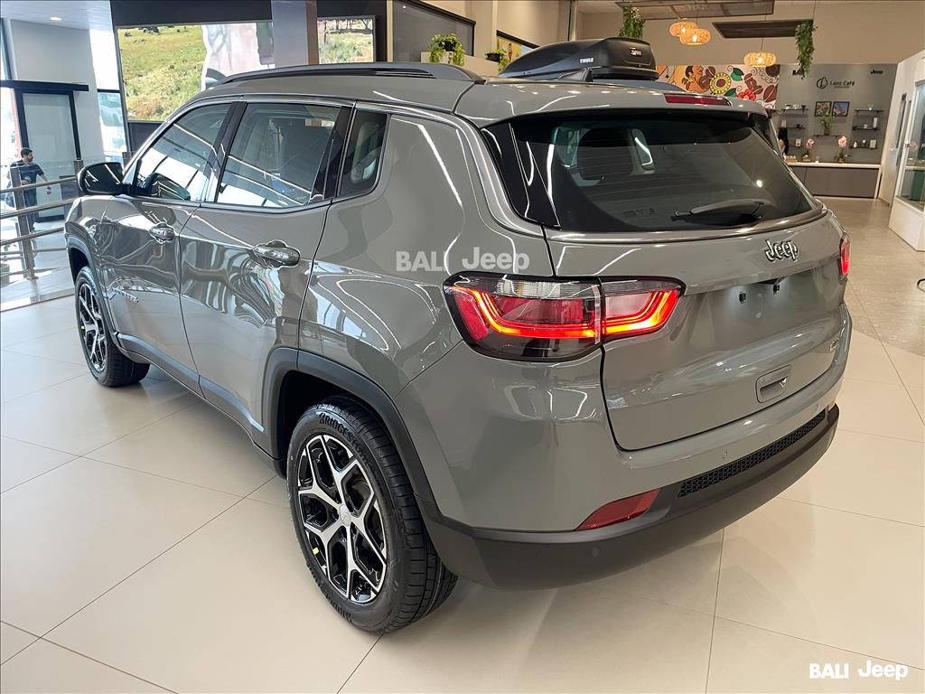 COMPASS 1.3 T270 TURBO FLEX LONGITUDE AT62