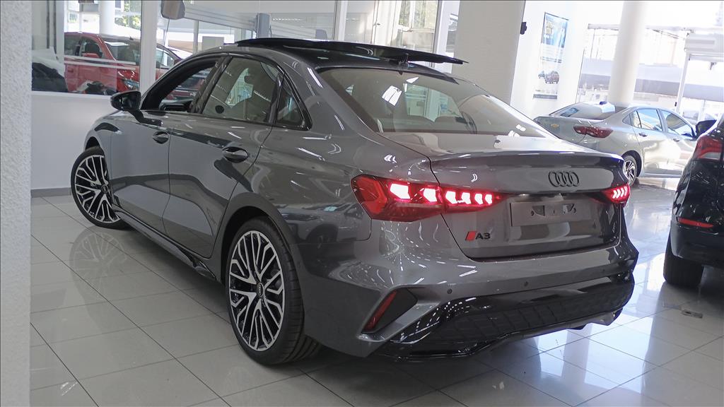 A3 2.0 40 TFSI GASOLINA SEDAN PERFORMANCE BLACK S-TRONIC5