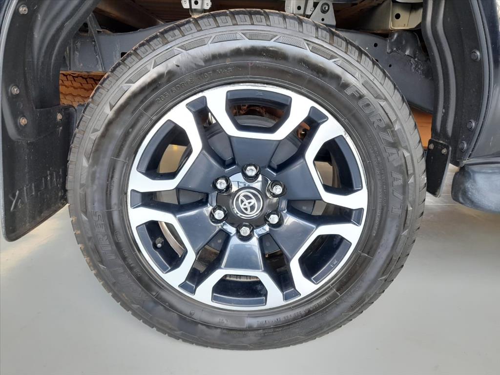 HILUX 2.8 D-4D TURBO DIESEL CD SRX 4X4 AUTOMÁTICO14