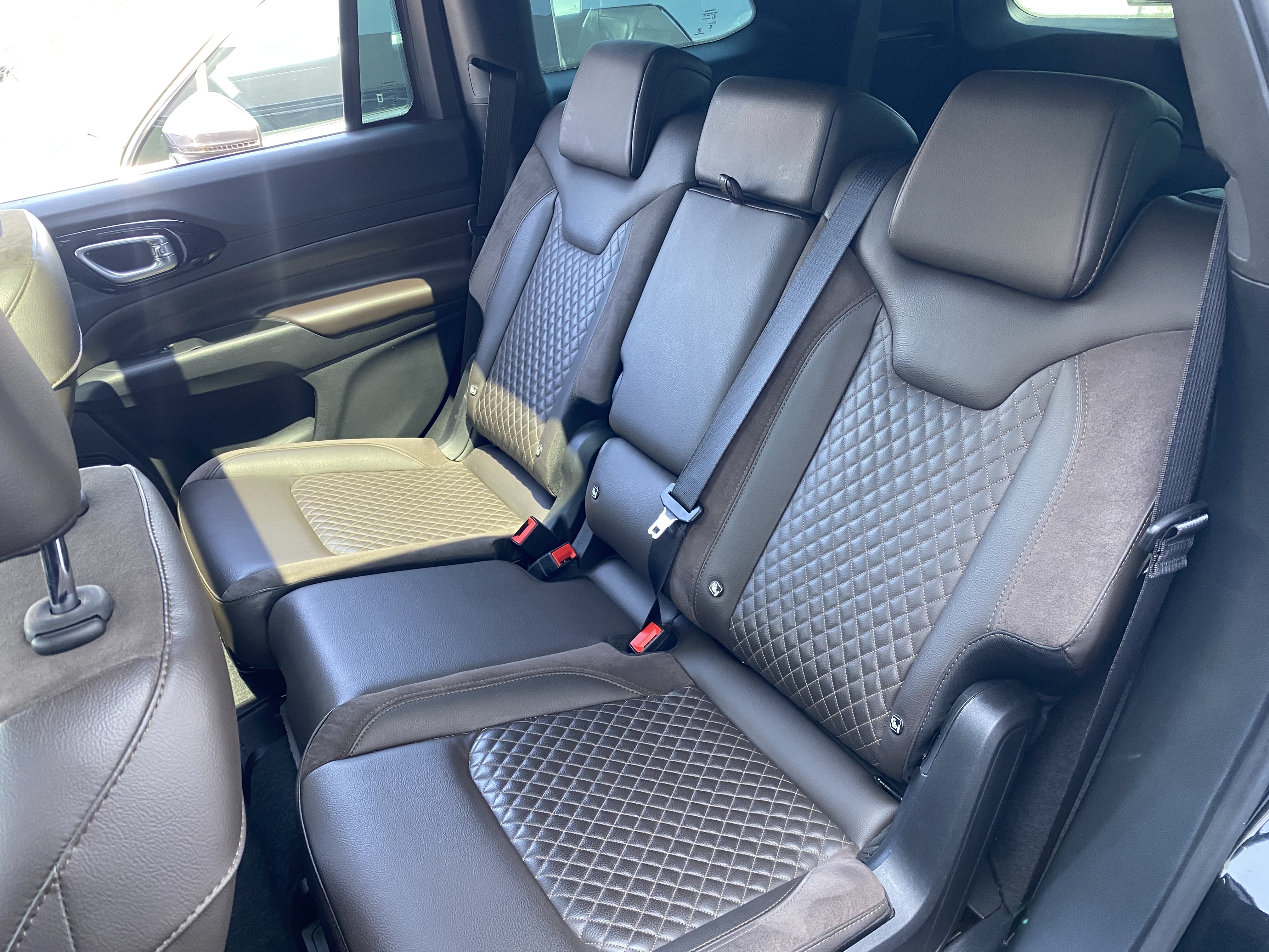 COMMANDER 1.3 T270 TURBO FLEX LIMITED AT614