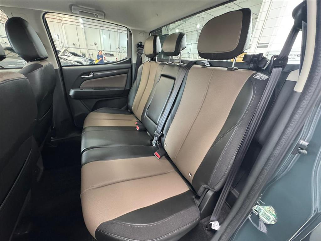 S10 2.8 16V TURBO DIESEL HIGH COUNTRY CD 4X4 AUTOMÁTICO5