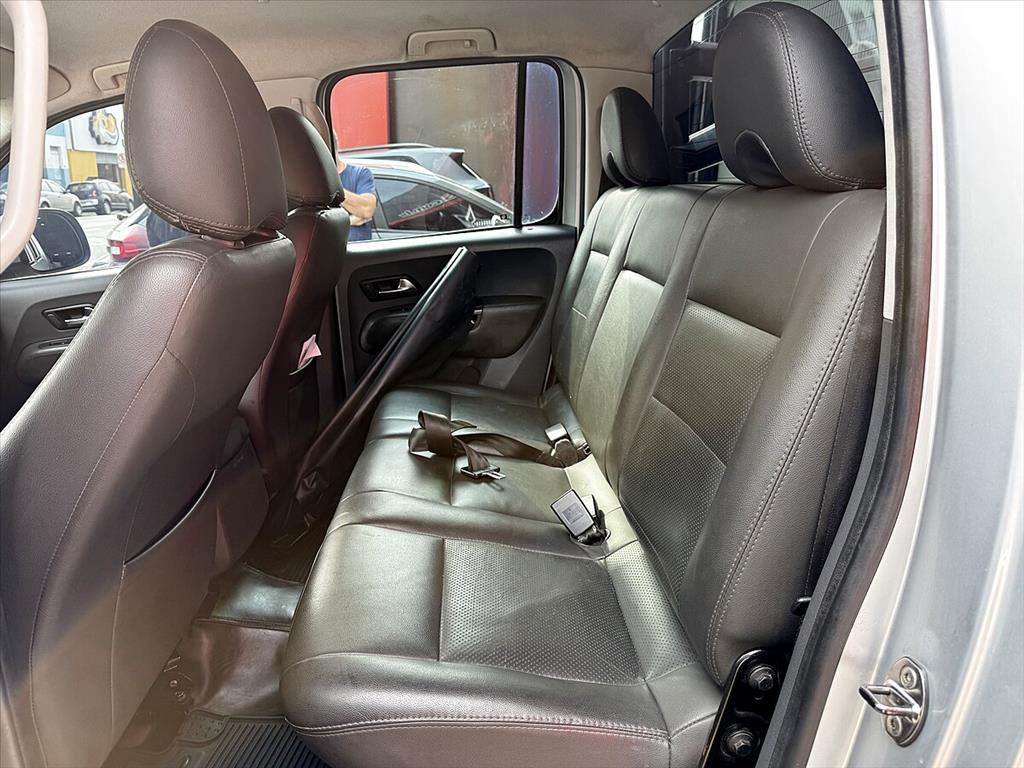 Volkswagen Amarok - 2.0 TRENDLINE 4X4 CD 16V TURBO INTERCOOLER DIESEL 4P AUTOMÁTICO