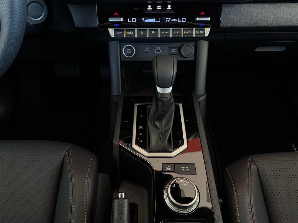 Mitsubishi-TRITON-2.4 BITURBO DIESEL CD KATANA 4X4 AUTOMÁTICO