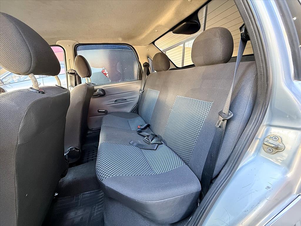 Chevrolet Classic - 1.0 MPFI LS 8V FLEX 4P MANUAL