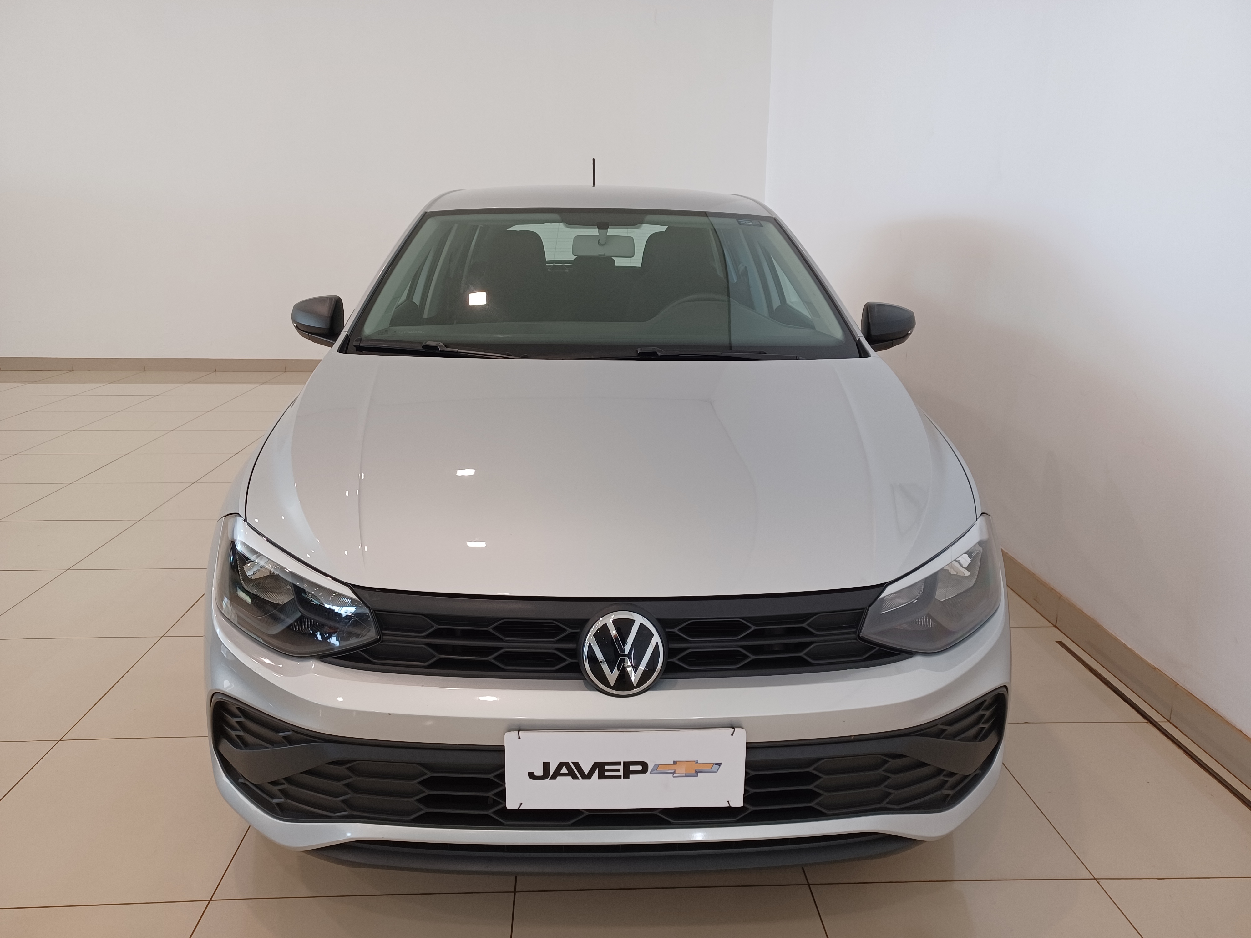 Volkswagen-POLO-1.0 MPI TRACK MANUAL