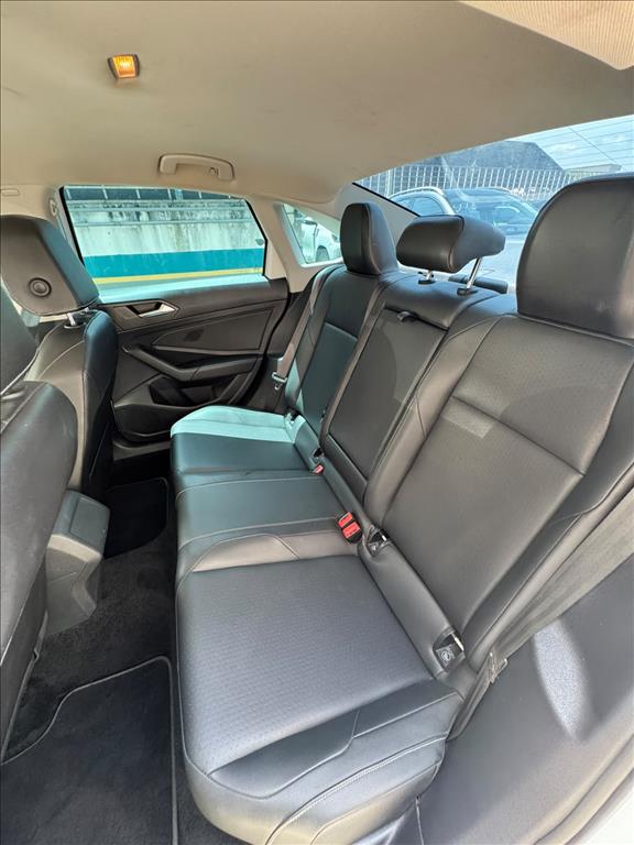 JETTA 1.4 250 TSI TOTAL FLEX COMFORTLINE TIPTRONIC11