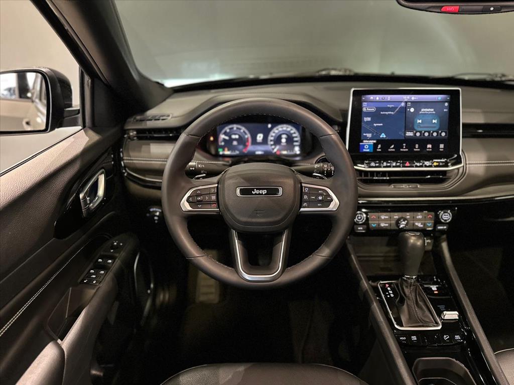 COMPASS 2.0 HURRICANE 4 TURBO GASOLINA BLACKHAWK AT96