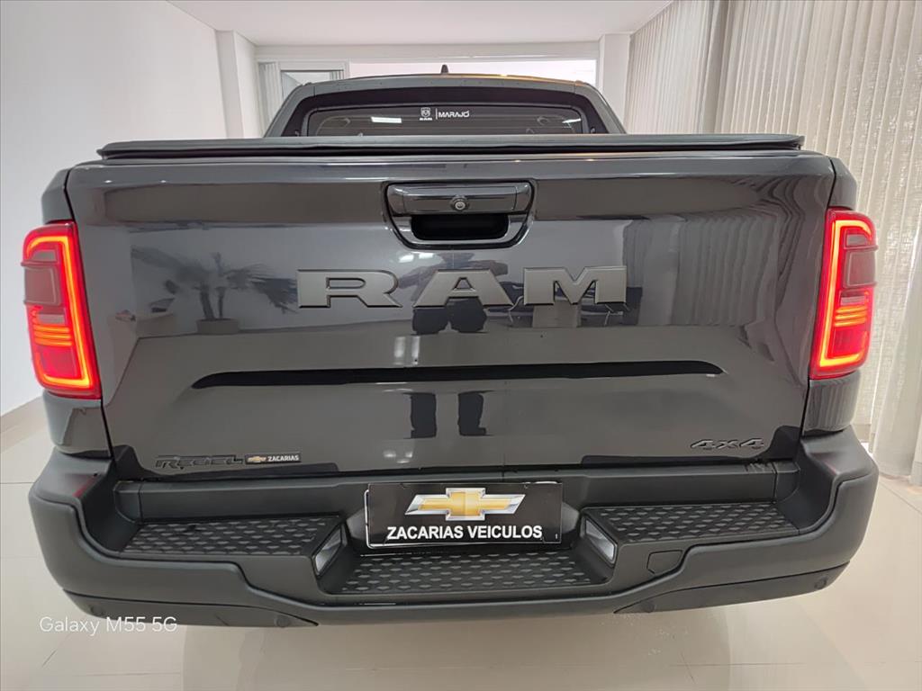 RAMPAGE 2.0 TURBO DIESEL REBEL 4X4 AUTOMÁTICO3