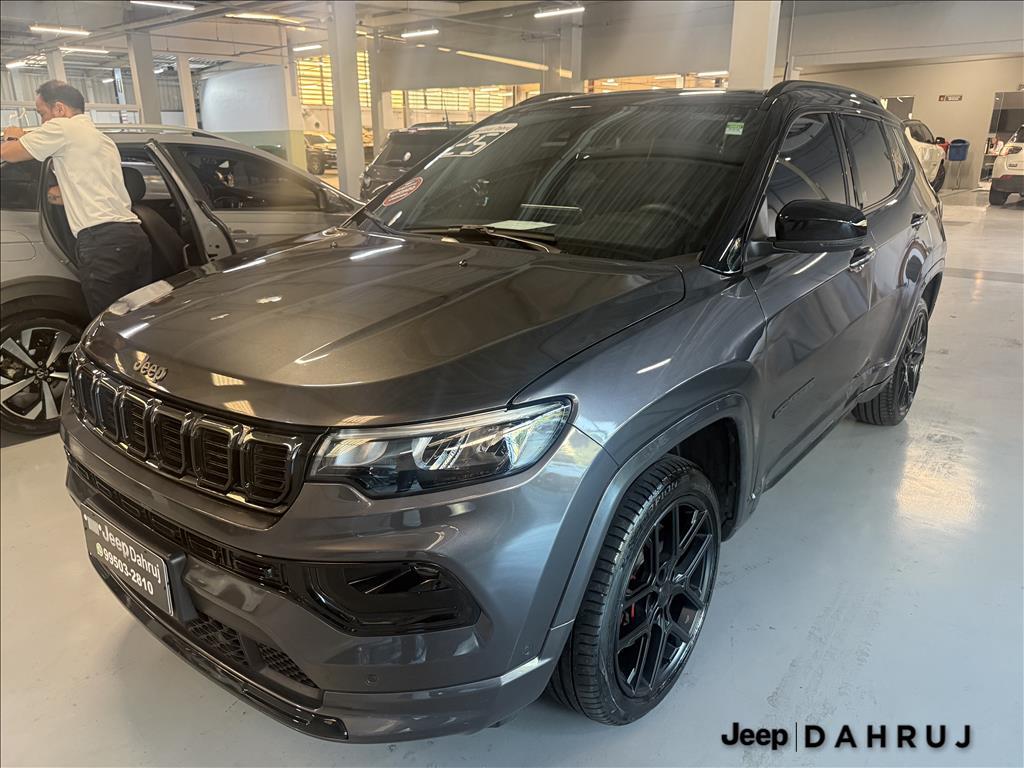 COMPASS 2.0 HURRICANE 4 TURBO GASOLINA BLACKHAWK AT9