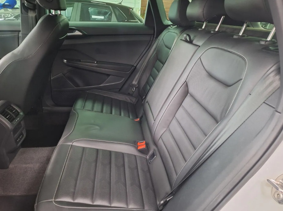 TAOS 1.4 250 TSI TOTAL FLEX HIGHLINE AUTOMÁTICO11