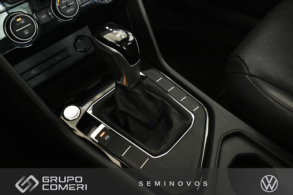 TAOS 1.4 250 TSI TOTAL FLEX HIGHLINE AUTOMÁTICO11