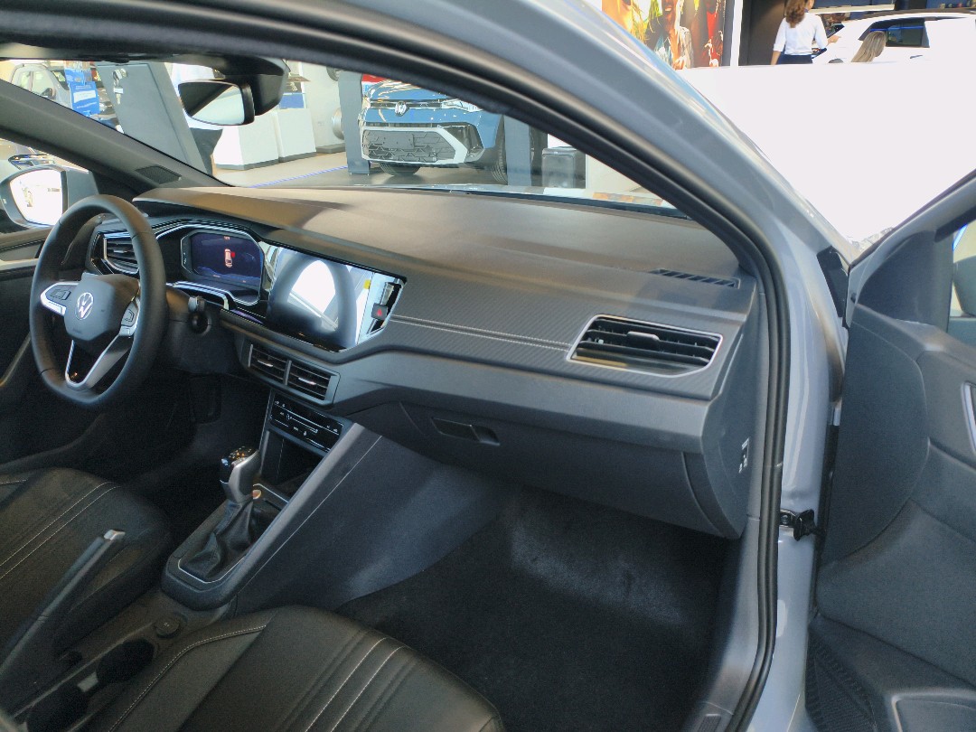 NIVUS 1.0 200 TSI TOTAL FLEX HIGHLINE AUTOMÁTICO4