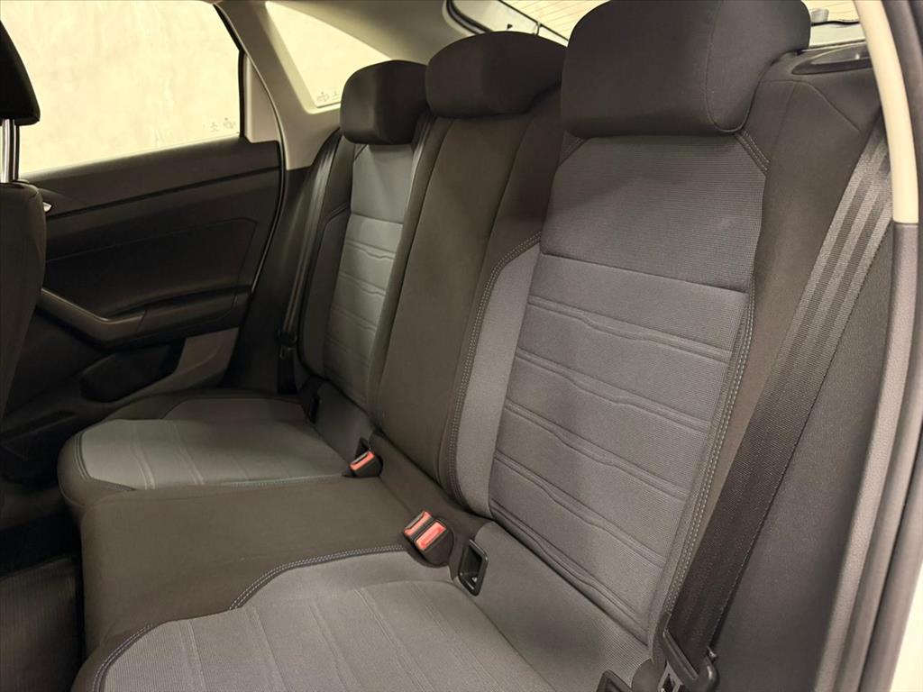 NIVUS 1.0 200 TSI TOTAL FLEX COMFORTLINE AUTOMÁTICO6