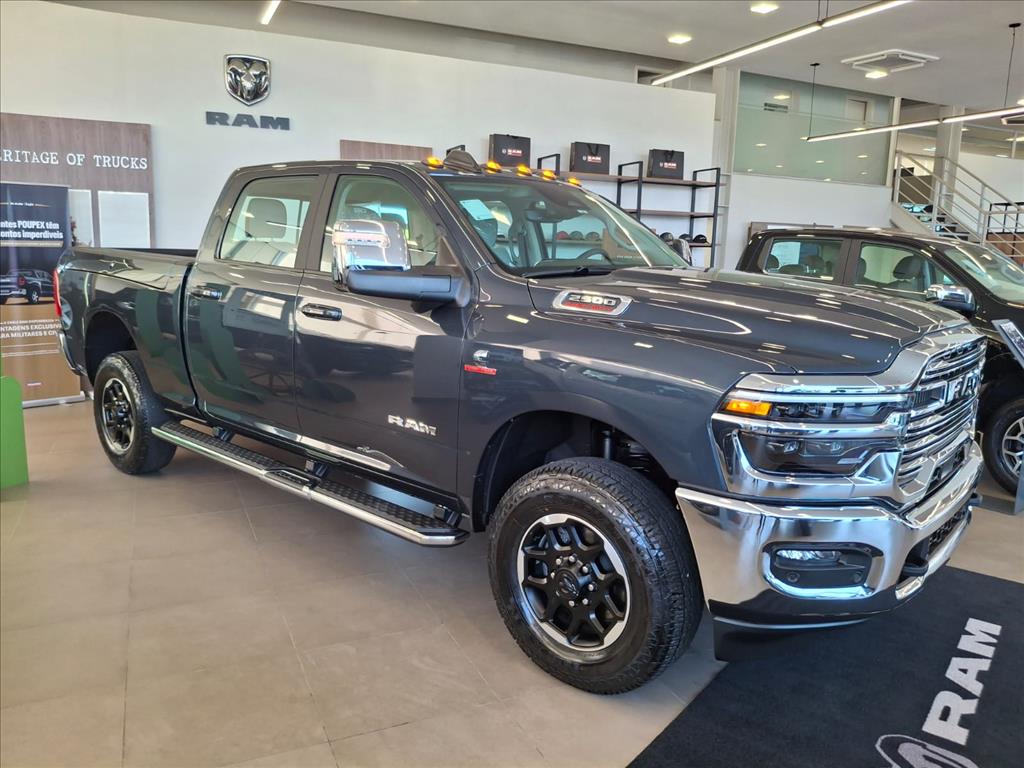 2500 6.7 I6 TURBO DIESEL LARAMIE CD 4X4 AUTOMÁTICO4