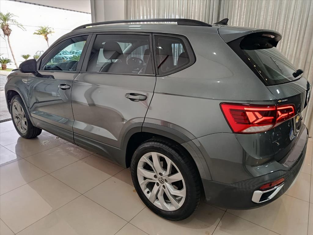 TAOS 1.4 250 TSI TOTAL FLEX COMFORTLINE AUTOMÁTICO5