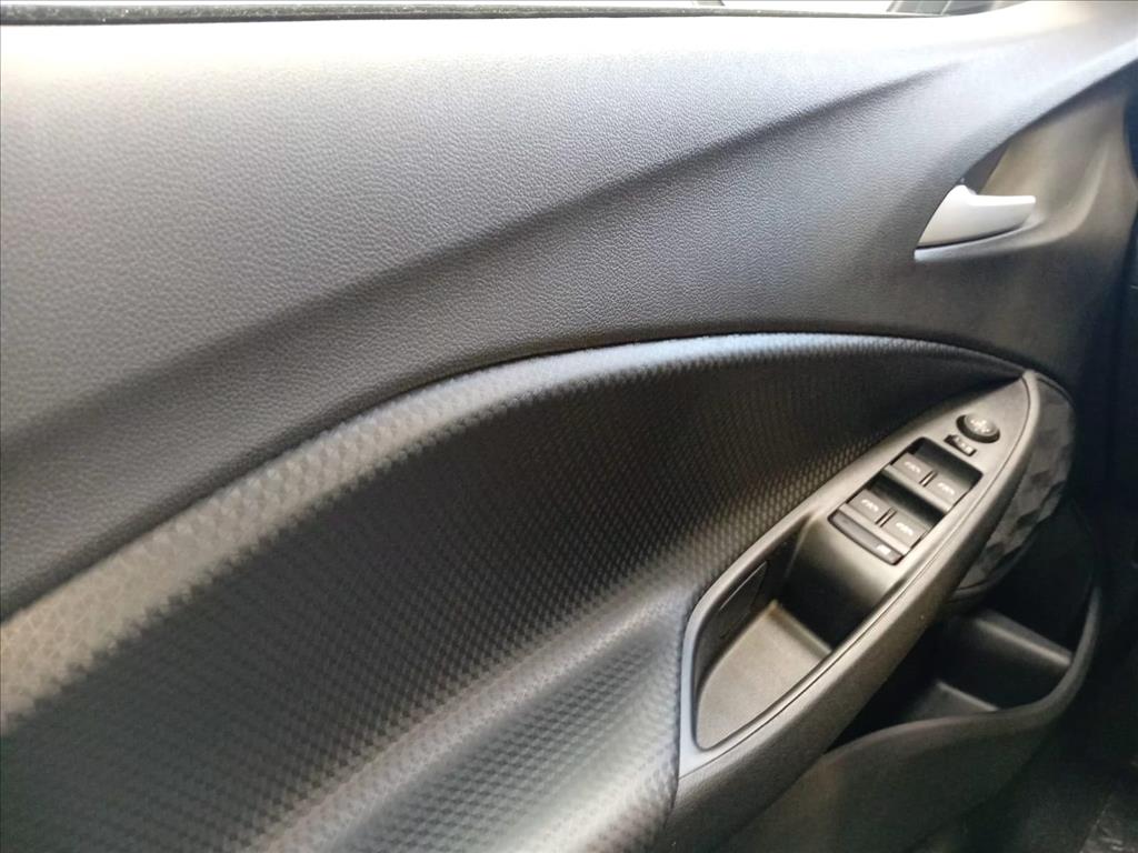 ONIX 1.0 TURBO ETANOL ECO AUTOMÁTICO11