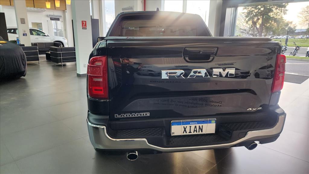 RAMPAGE 2.0 TURBO DIESEL LARAMIE 4X4 AUTOMÁTICO5